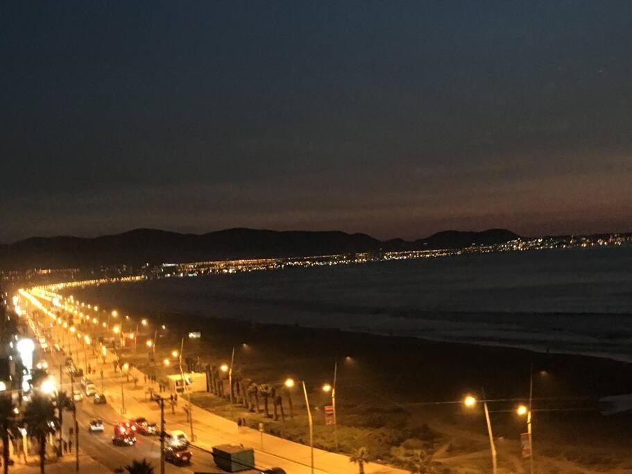Sobre Linea De Playa, Maravillosa Vista Al Mar 2b/2b-wifi-tv70'netf- Estacionamiento Propio Apartamento *